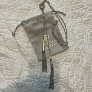 Kendra Scott Phara Necklace in silver